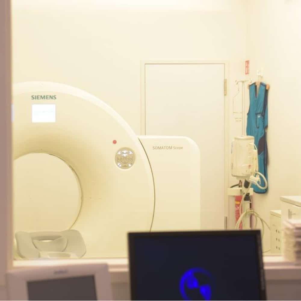 ARISTRA MRI Munich CT machine